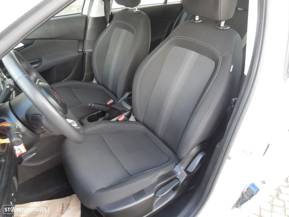 Fiat Tipo Station Wagon 1.0 GSE T3 City Life - 25