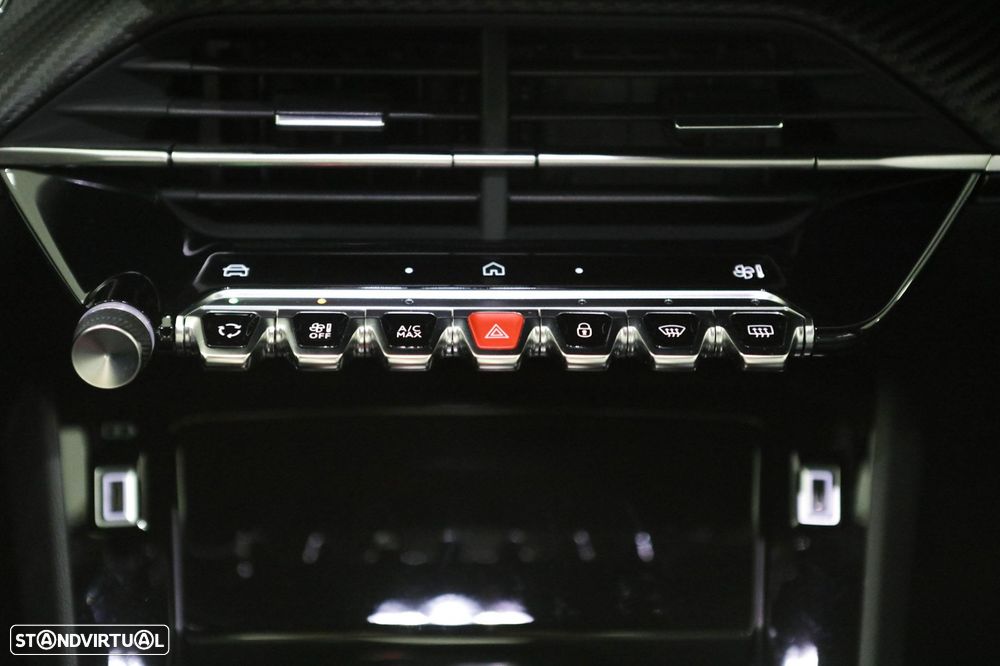 Peugeot 2008 1.2 Hybrid Allure e-DCS6 - 30