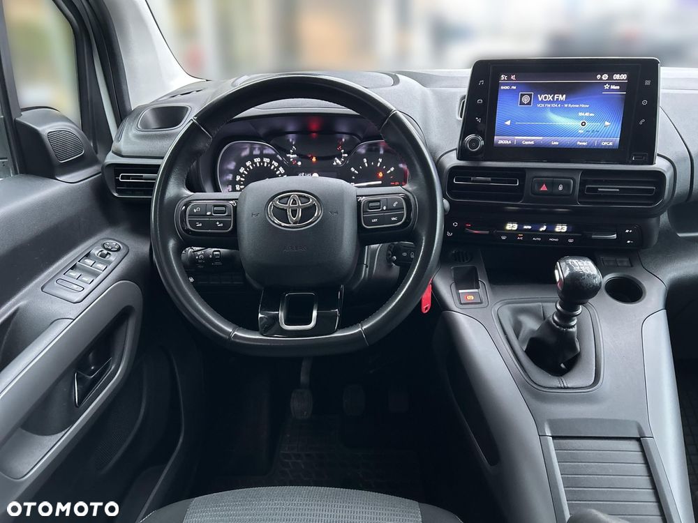 Toyota Proace City Verso 1.5 D-4D Family - 10