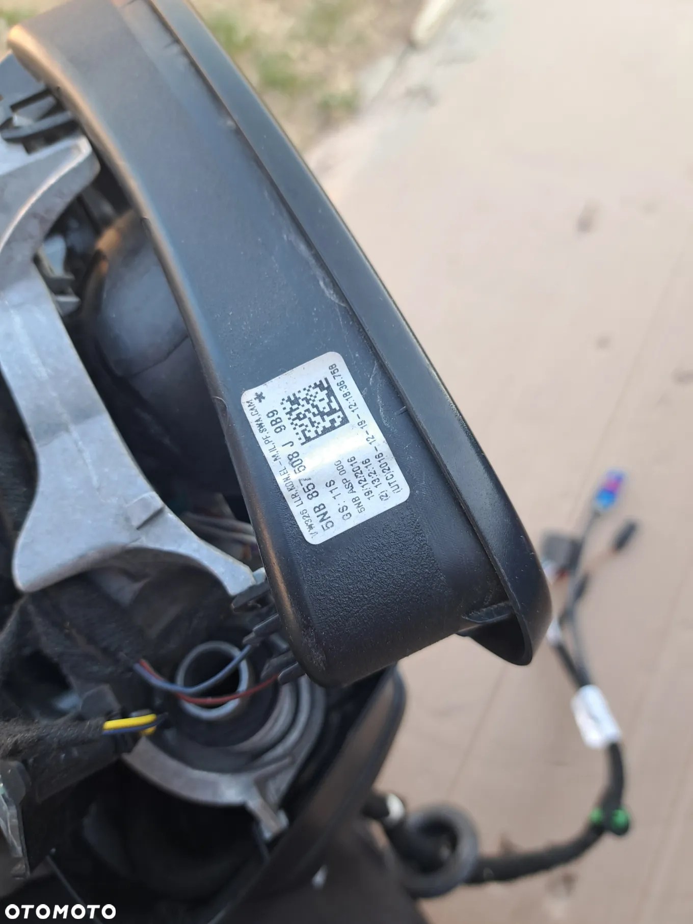 Lusterko prawe VW Tiguan II 13 PIN 5NB857508J 5NB857508J9B9 - 7