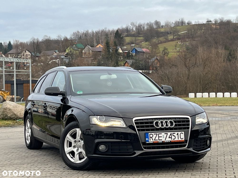Audi A4 Avant 2.0 TDI DPF Ambiente - 1