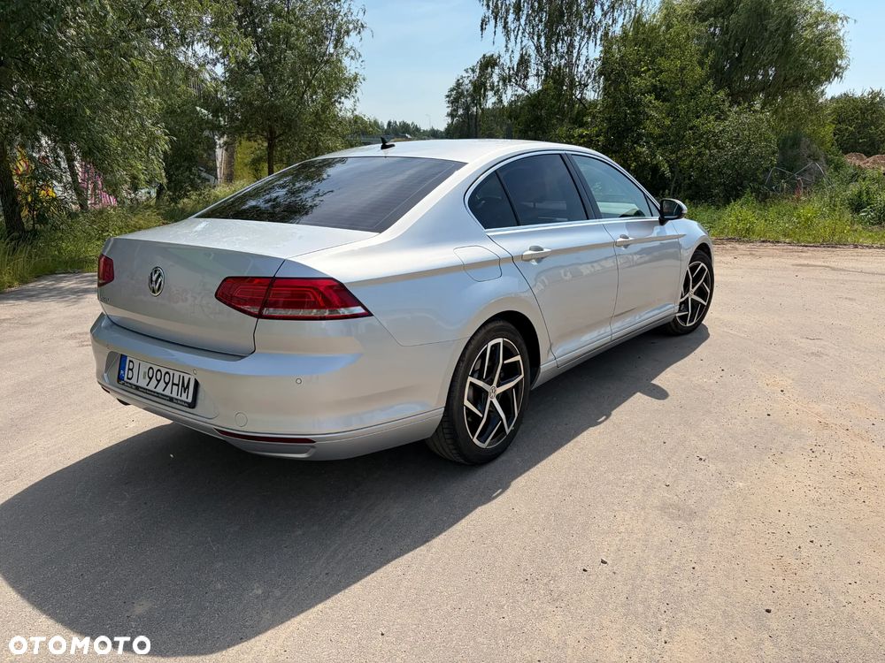 Volkswagen Passat - 3