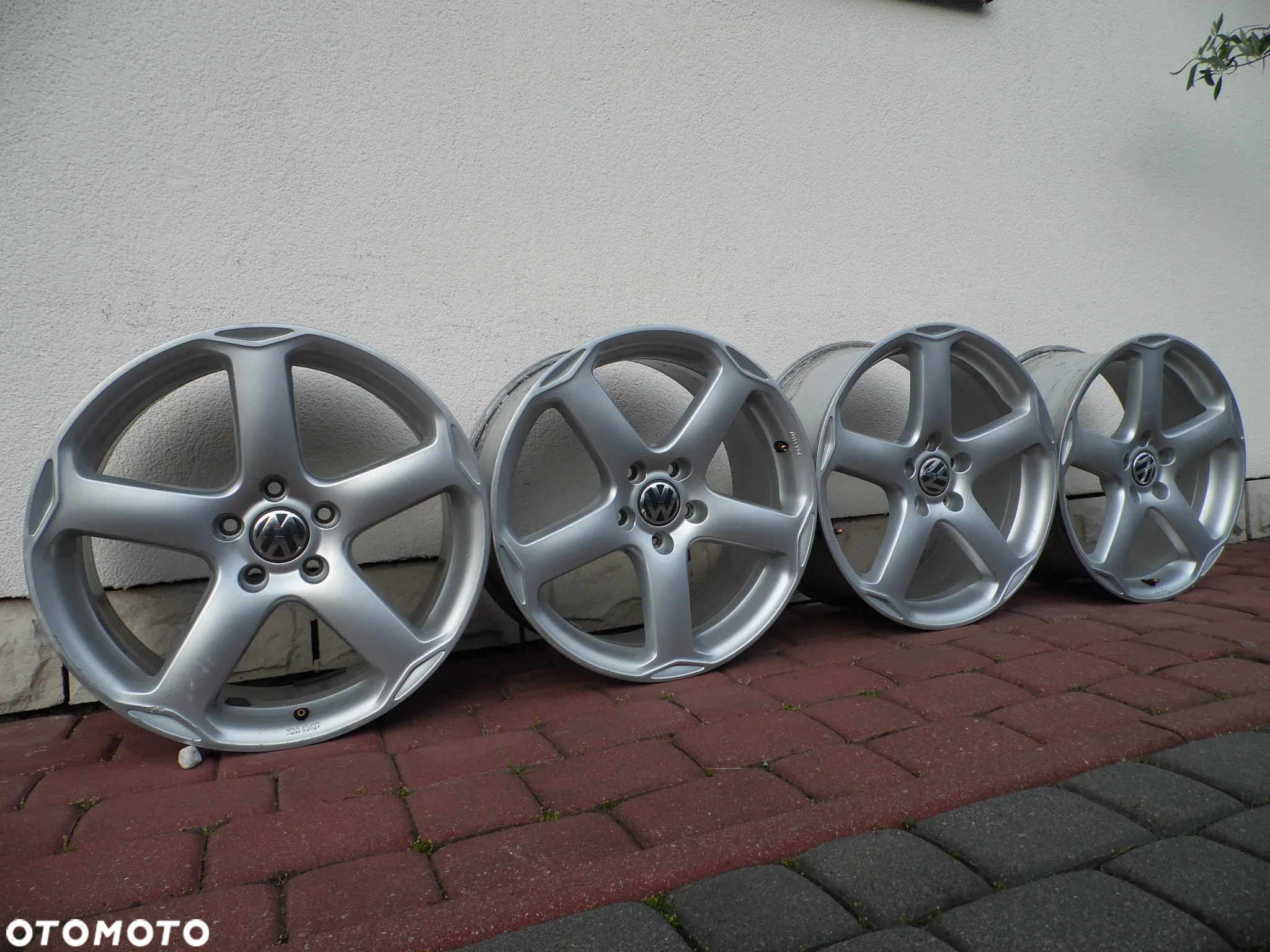 Felgi 18'' 5x112 VW Golf Touran Jetta Passat - 3