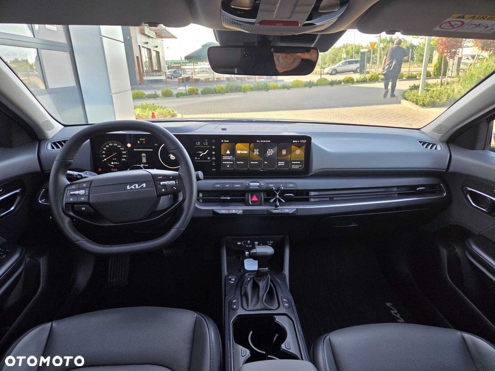 Kia K4 - 4