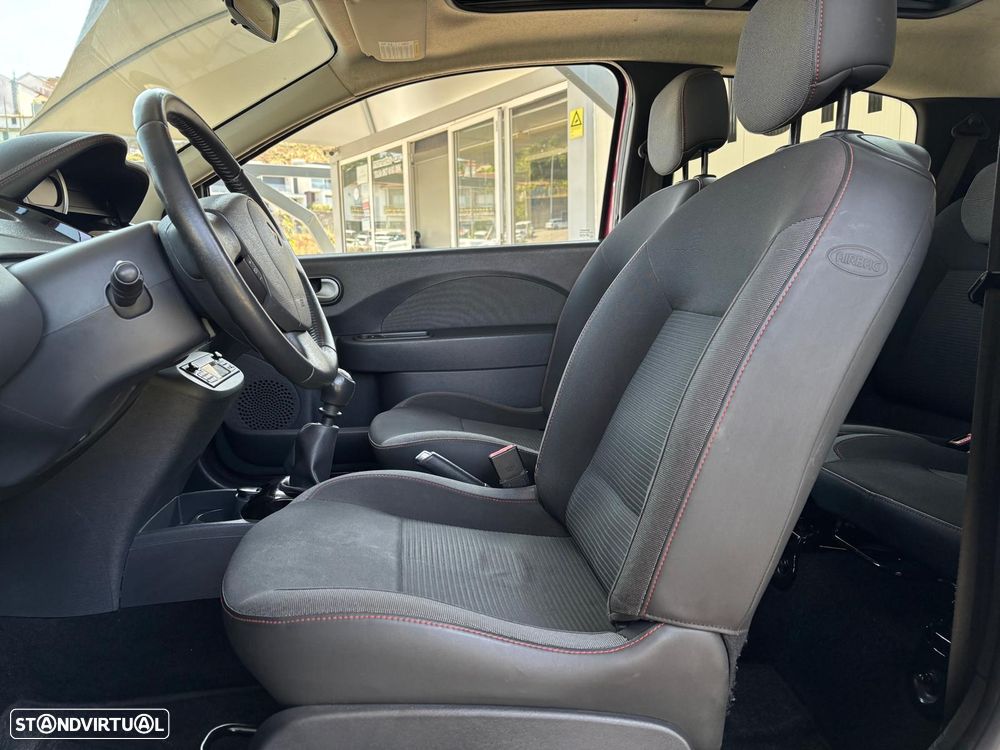 Renault Twingo 1.2 16V Initiale - 6