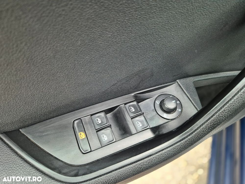 Skoda Superb 2.0 TDI DSG Ambition - 14