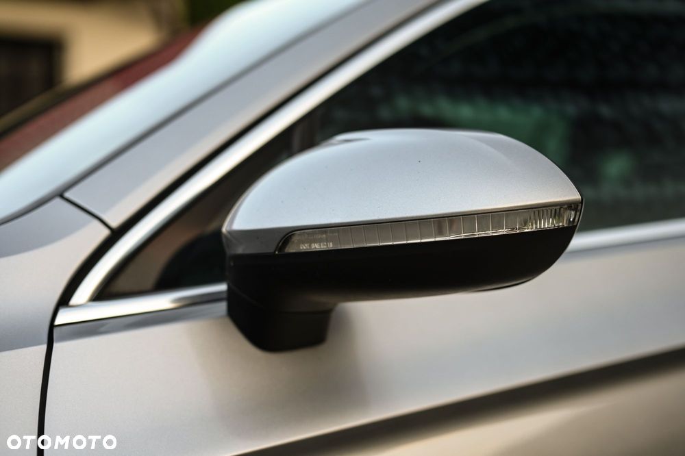 Volkswagen Passat 2.0 TDI BMT Comfortline DSG7 - 29