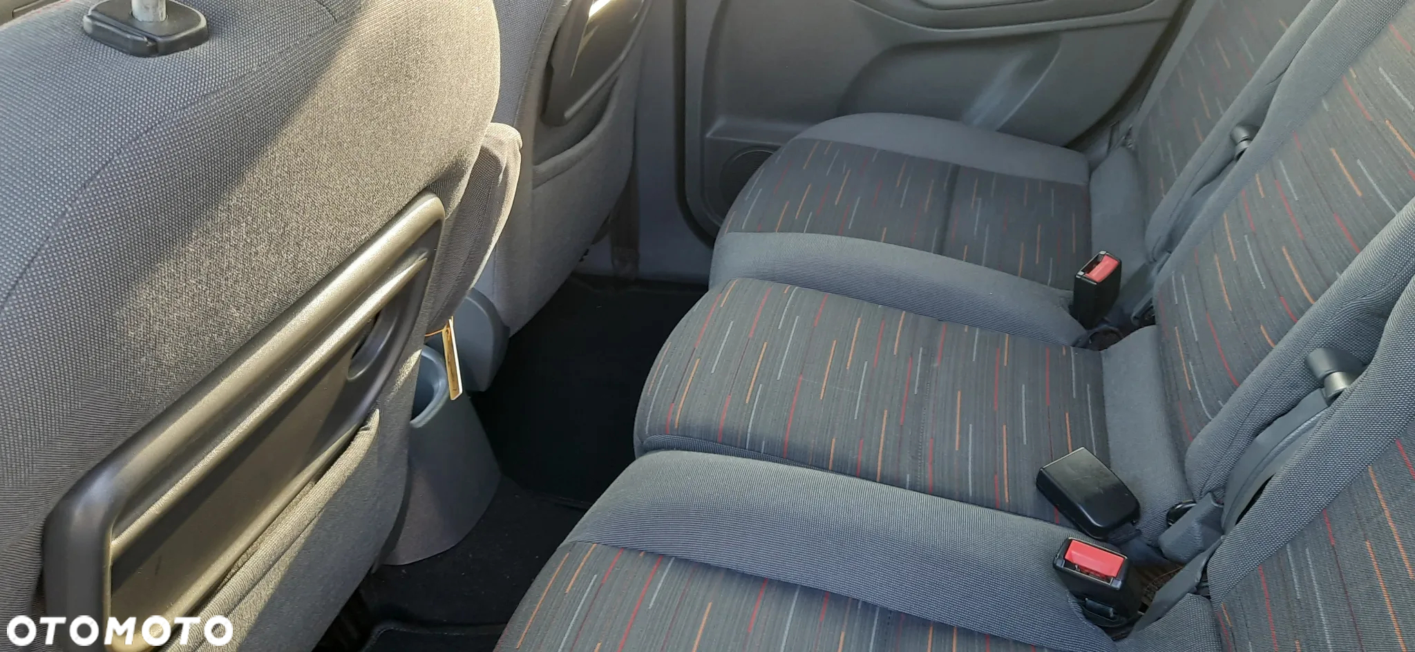 Ford C-MAX 1.6 Trend - 12
