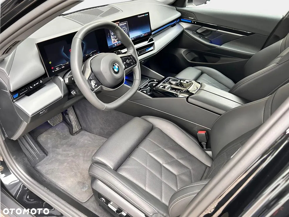 BMW Seria 5 - 17