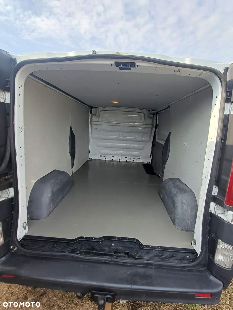 Renault Trafic - 13
