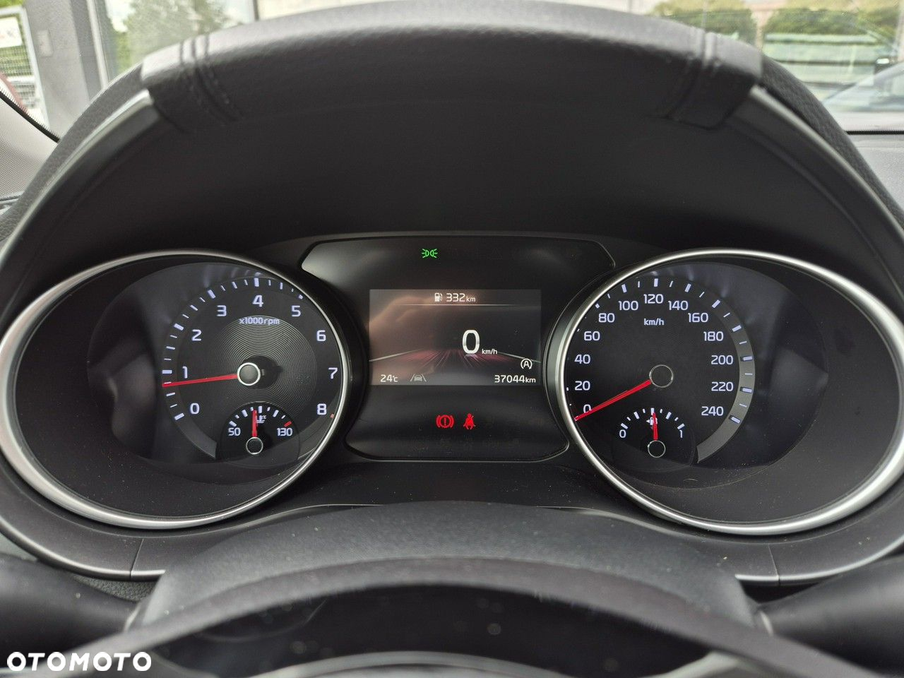 Kia XCeed - 24