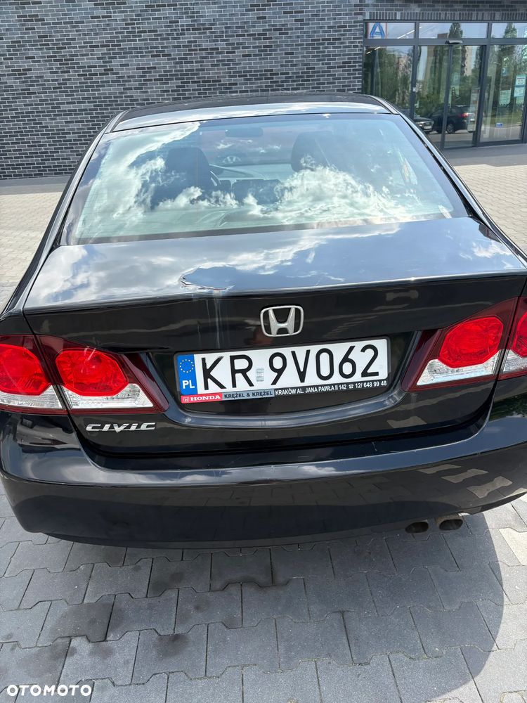 Honda Civic 1.8 Base - 4