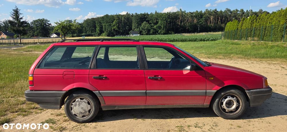 Volkswagen Passat 1.8 CL - 2
