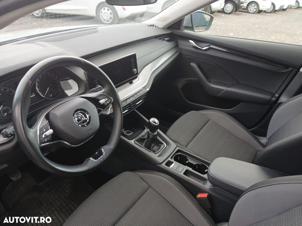 Skoda Octavia - 7