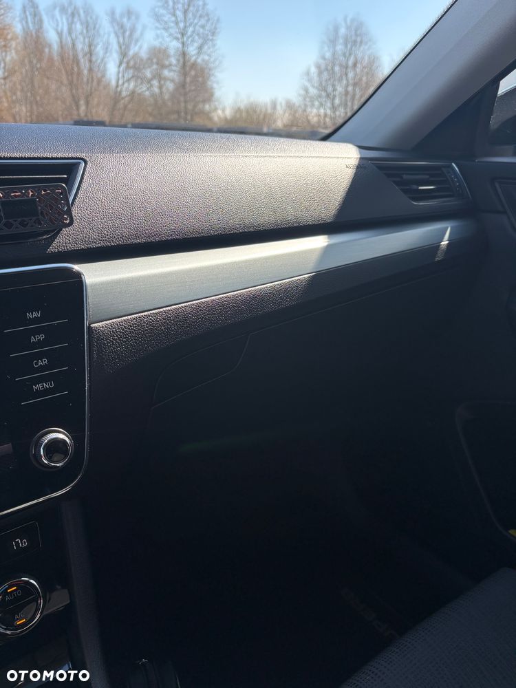 Skoda Superb 2.0 TDI 4x4 Style DSG - 20