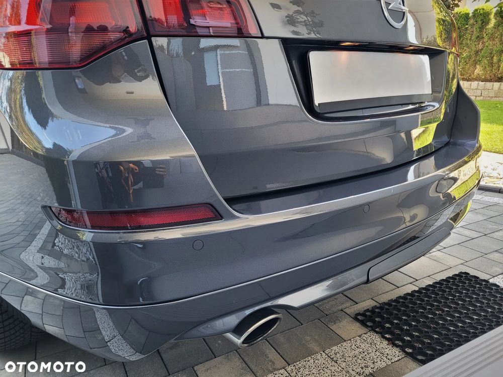 Opel Astra 1.6 Turbo - 13