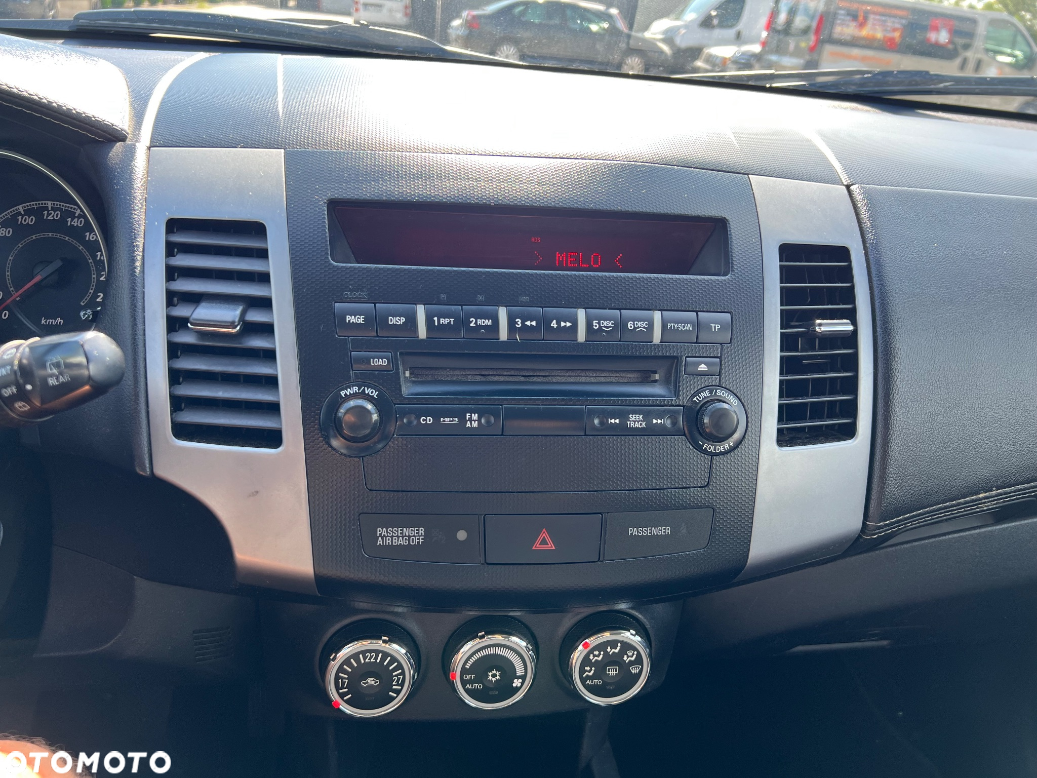 Mitsubishi Outlander 2.0 2WD Invite - 11