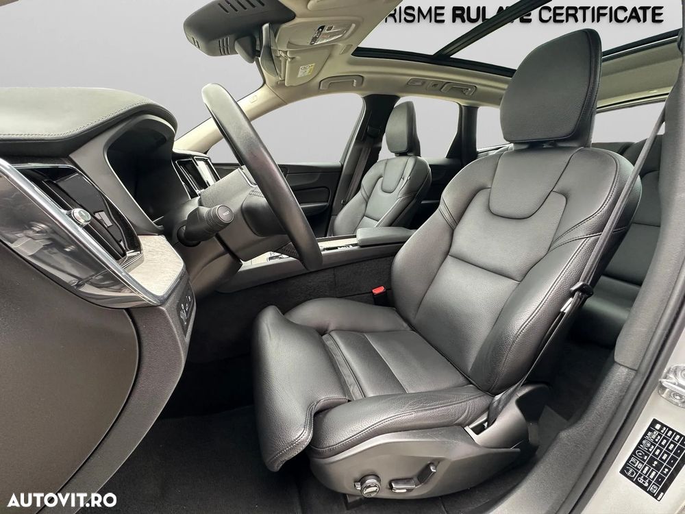 Volvo XC 60 Recharge T6 Twin Engine eAWD Inscription Expression - 12