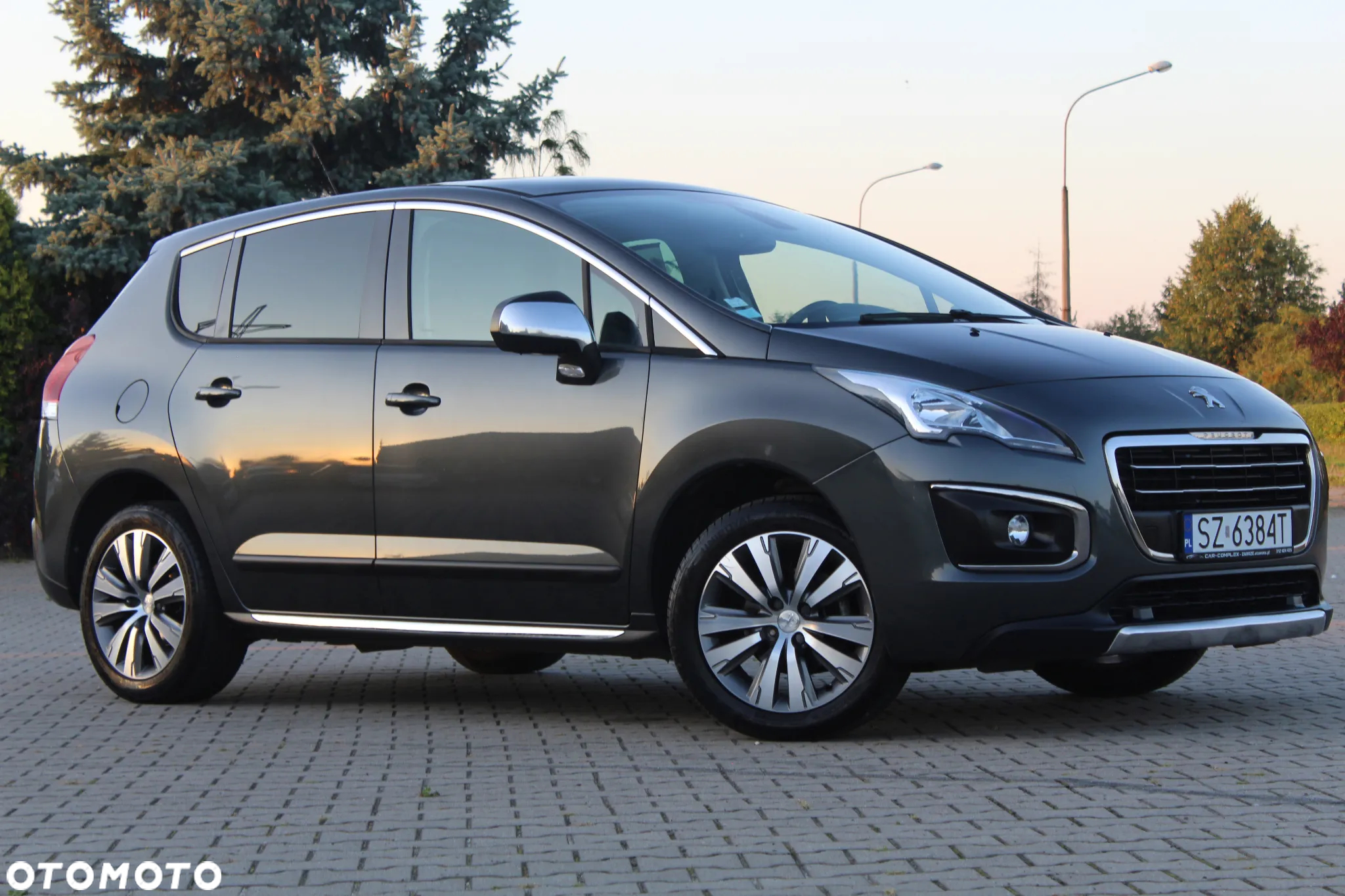 Peugeot 3008 1.2 PureTech Allure Pack S&S - 6