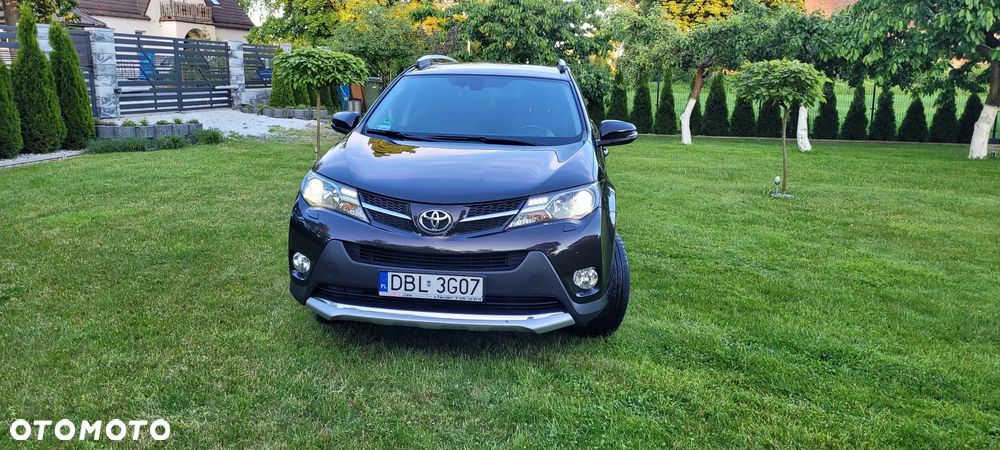 Toyota RAV4 - 9