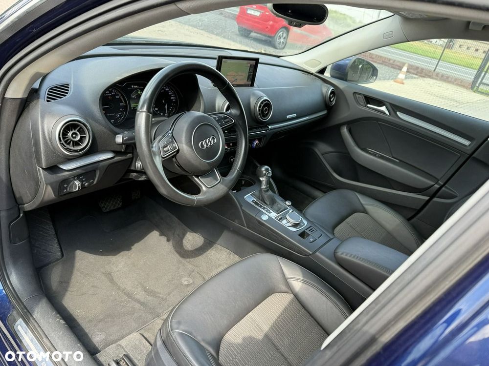 Audi A3 Sportback - 8
