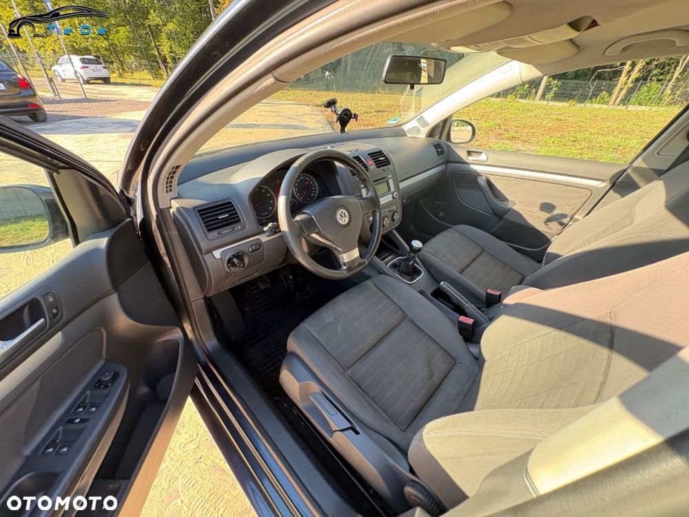Volkswagen Golf 1.6 United - 23