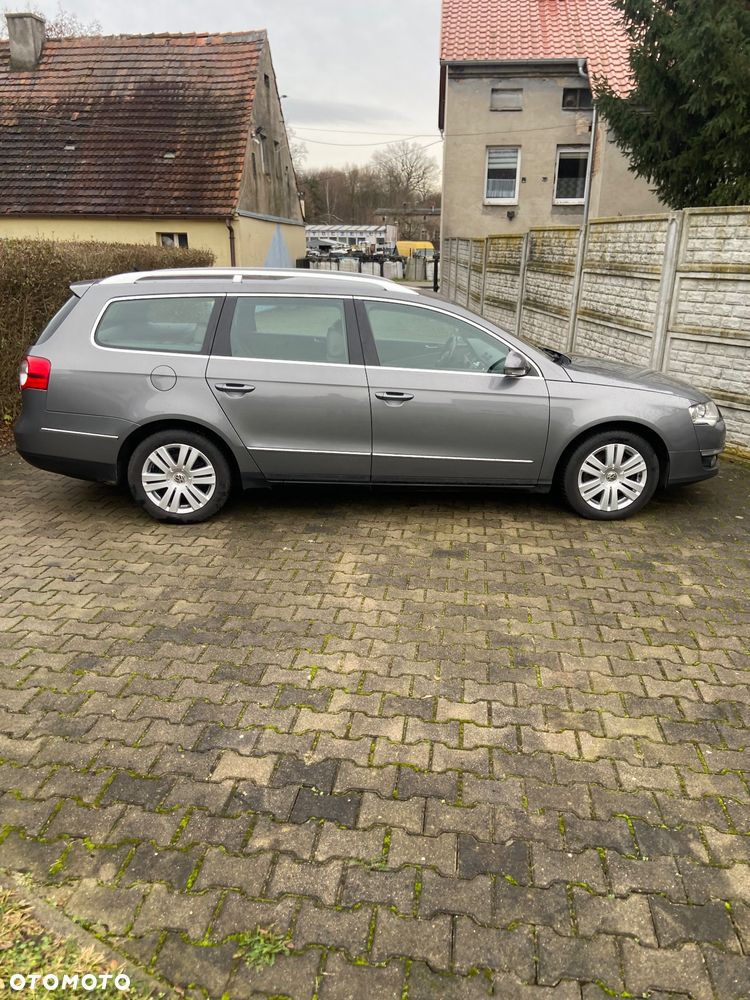 Volkswagen Passat 2.0 TDI DPF DSG Highline - 17