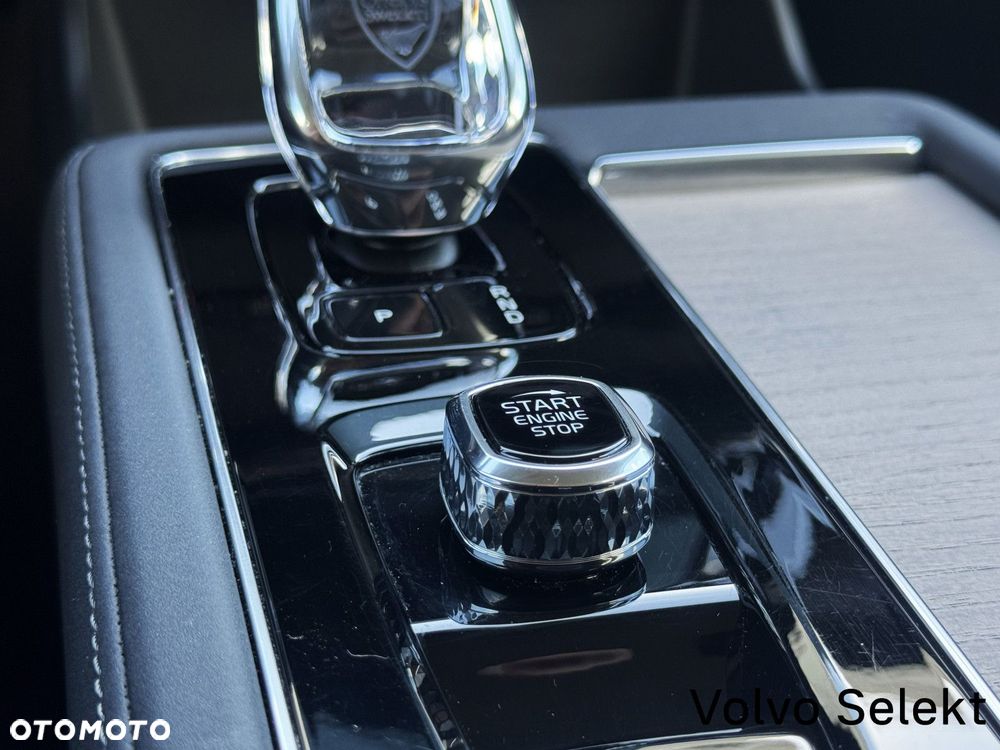 Volvo XC 90 - 26