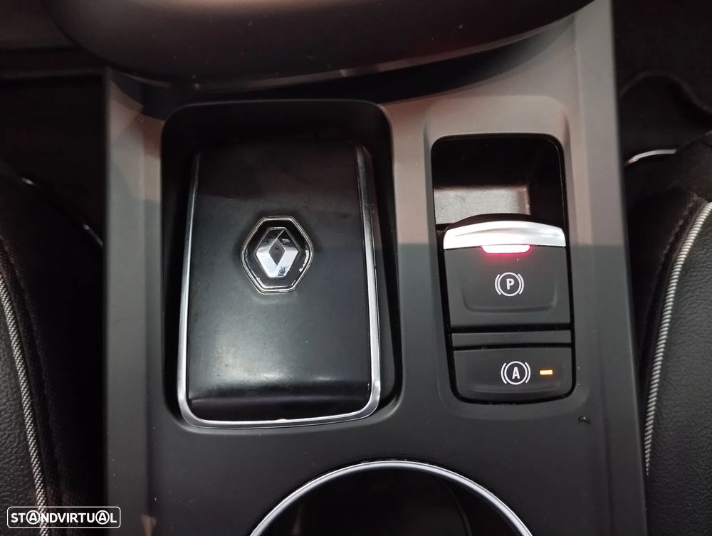Renault Arkana 1.6 E-Tech Intens — fotografia 41
