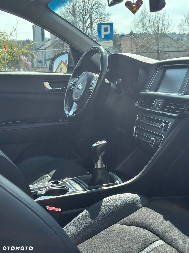 Kia Optima 1.7 CRDI M - 10