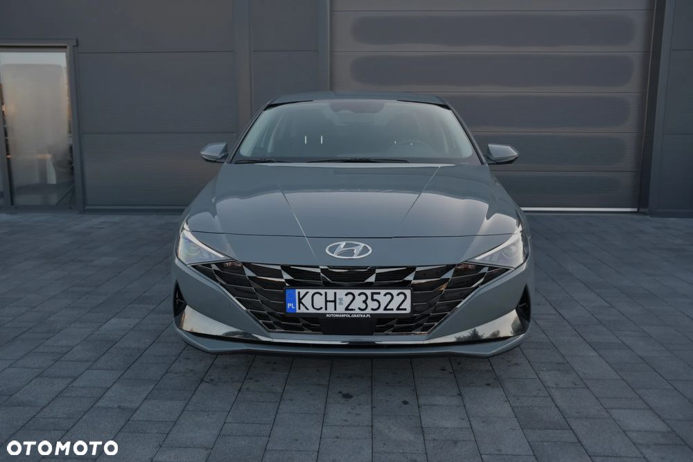 Hyundai Elantra 1.6 Smart - 3