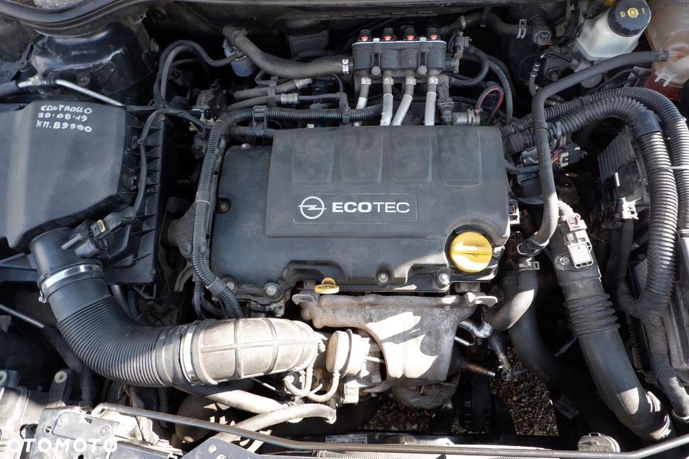Opel Astra 1.4 Turbo Sports Tourer Style - 36