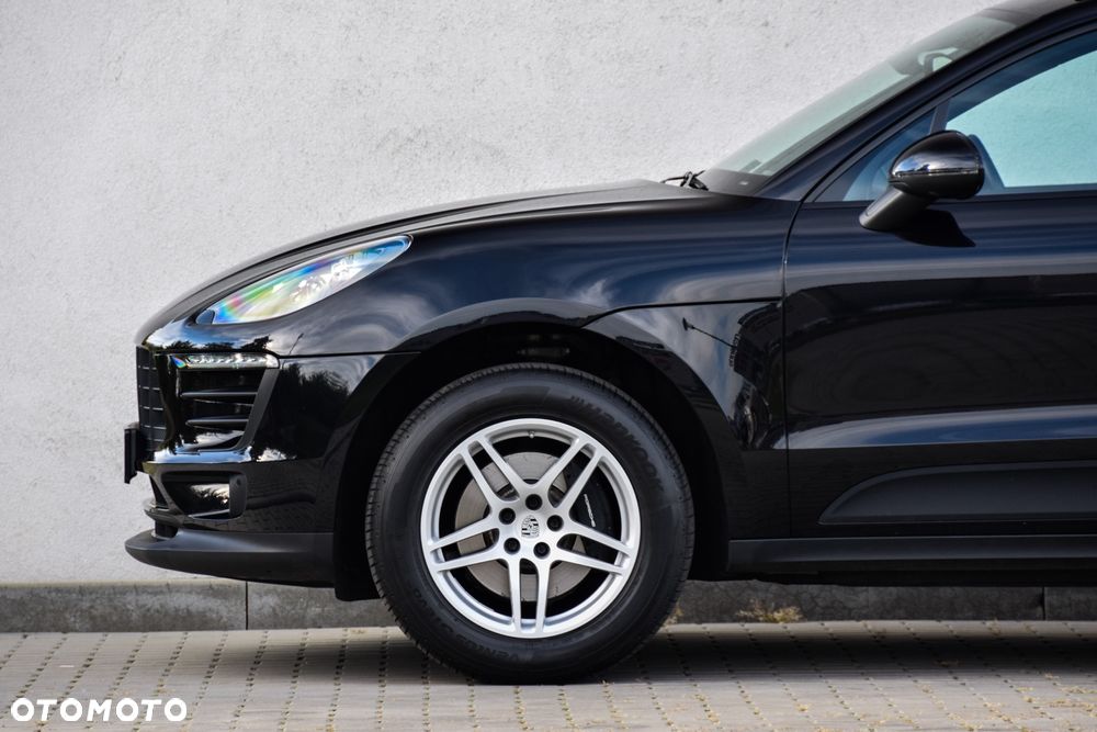 Porsche Macan - 5