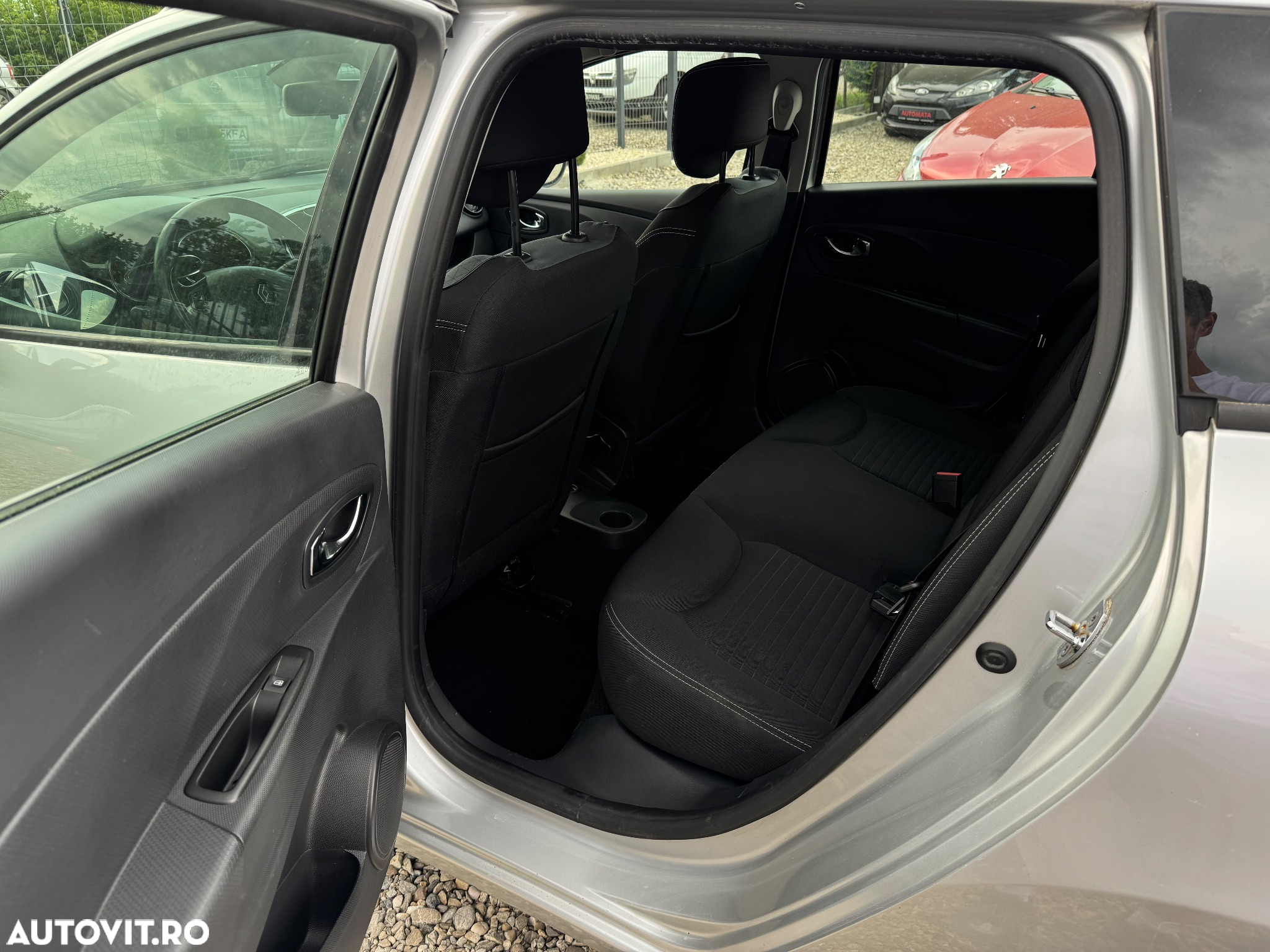 Renault Clio - 11