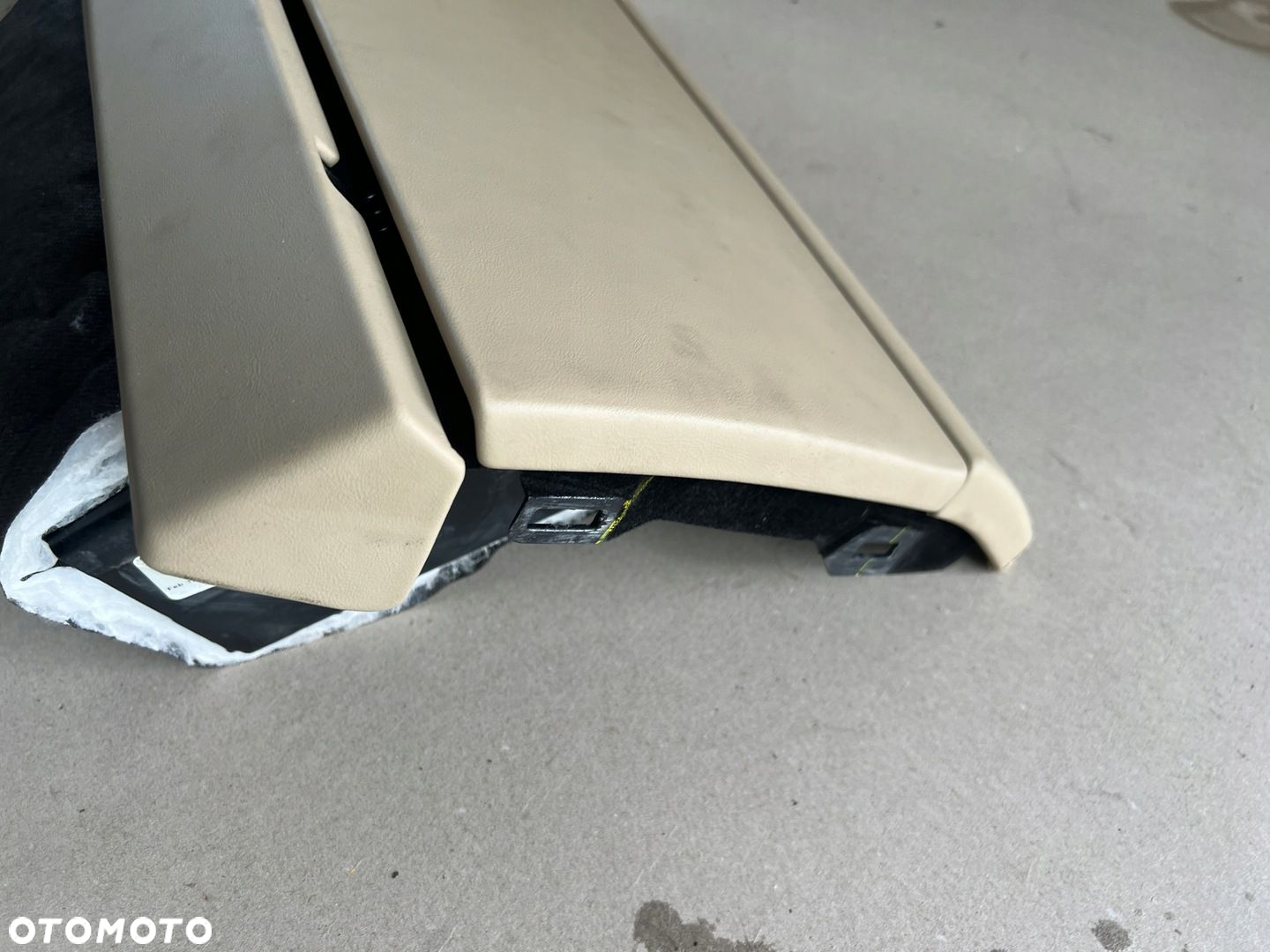 TESLA S SCHOWEK KONSOLI DESKI PASAŻERA PRAWY EUROPA JASNA SKÓRA - 5