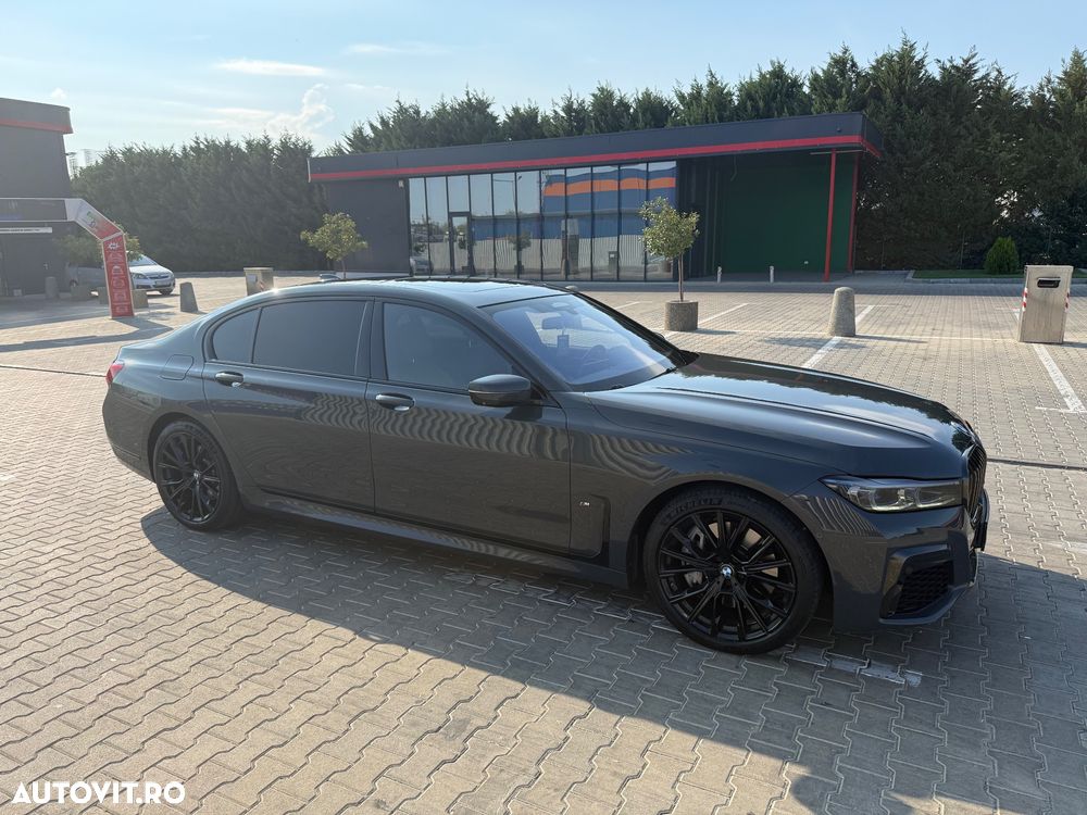 BMW Seria 7 745Le xDrive AT PHEV - 3