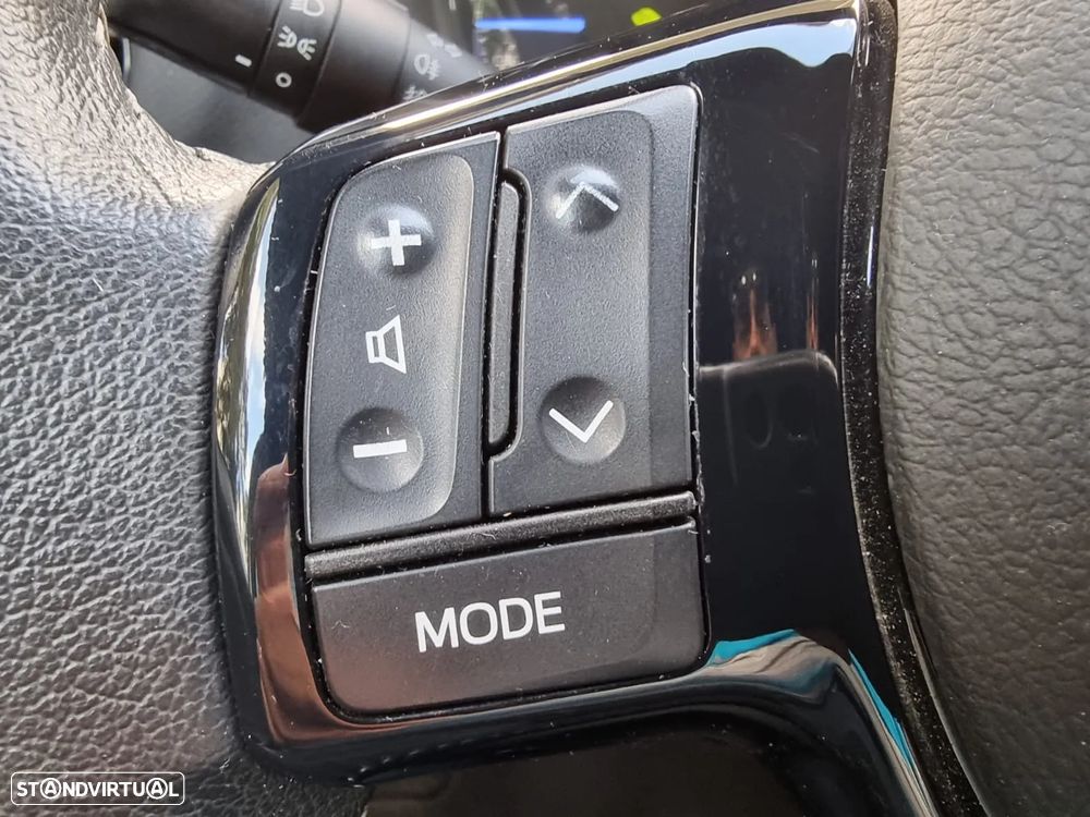 Toyota Yaris 1.5 HSD Square Collec.White - 22