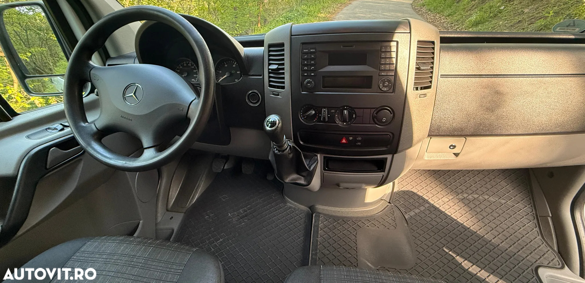 Mercedes-Benz SPRINTER - 22