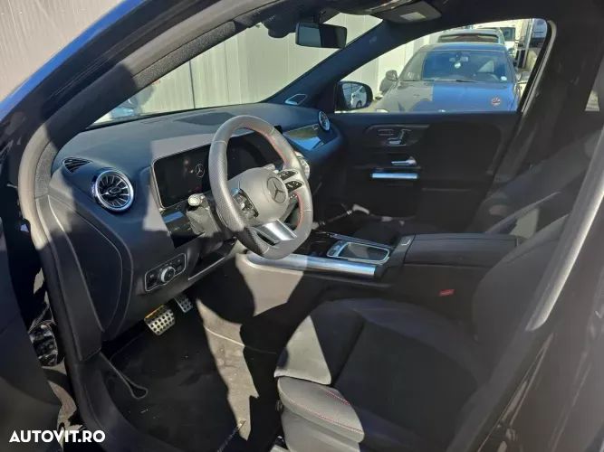 Mercedes-Benz GLA 200 d 4MATIC Aut. - 9