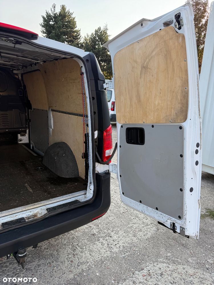 Mercedes-Benz Vito - 13