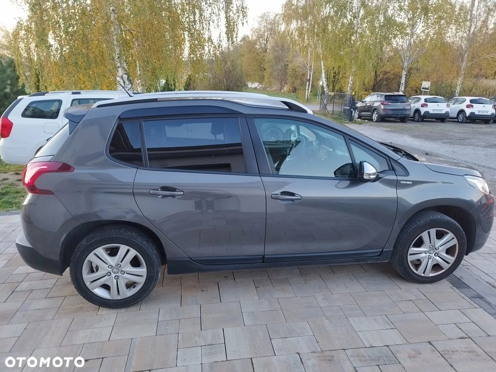Peugeot 2008 - 4