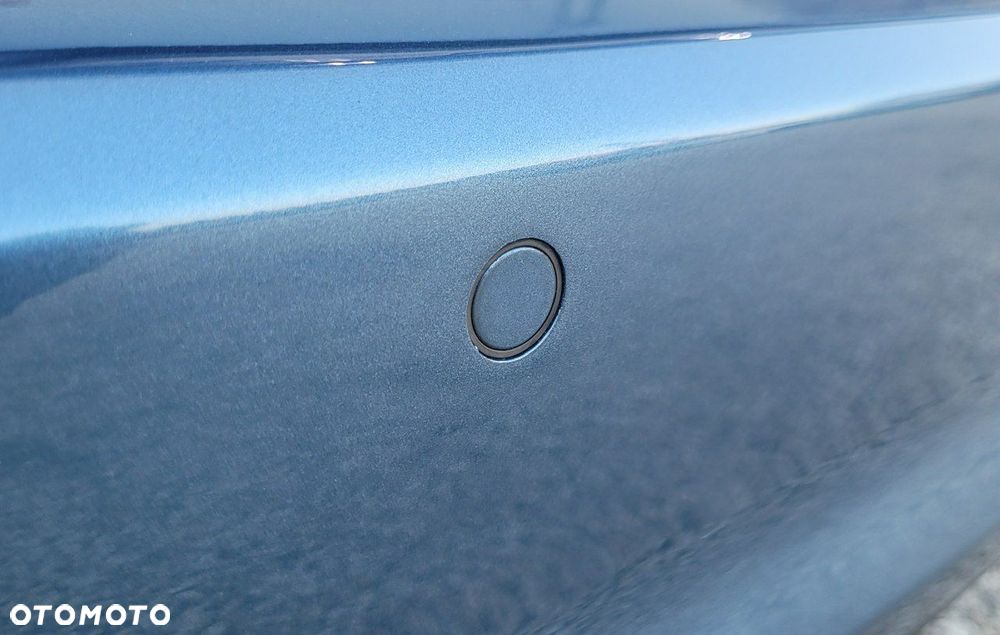 Volkswagen Golf 1.6 TDI BlueMotion Technology Lounge - 25