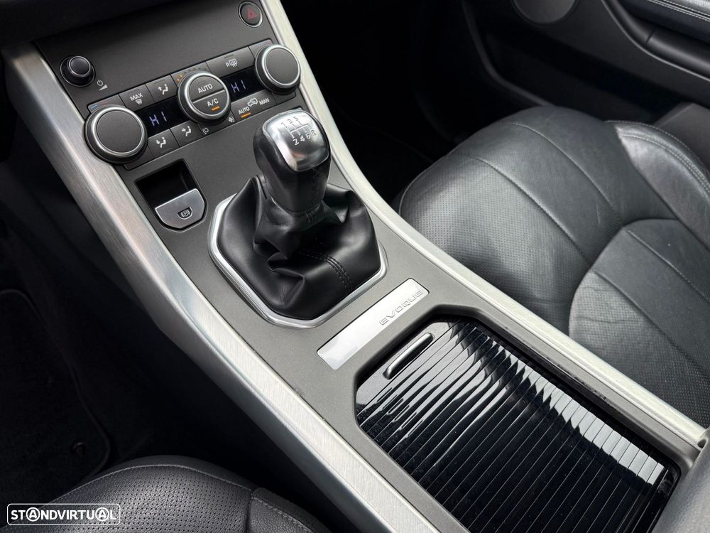 Land Rover Range Rover Evoque 2.0 eD4 SE Dynamic - 18