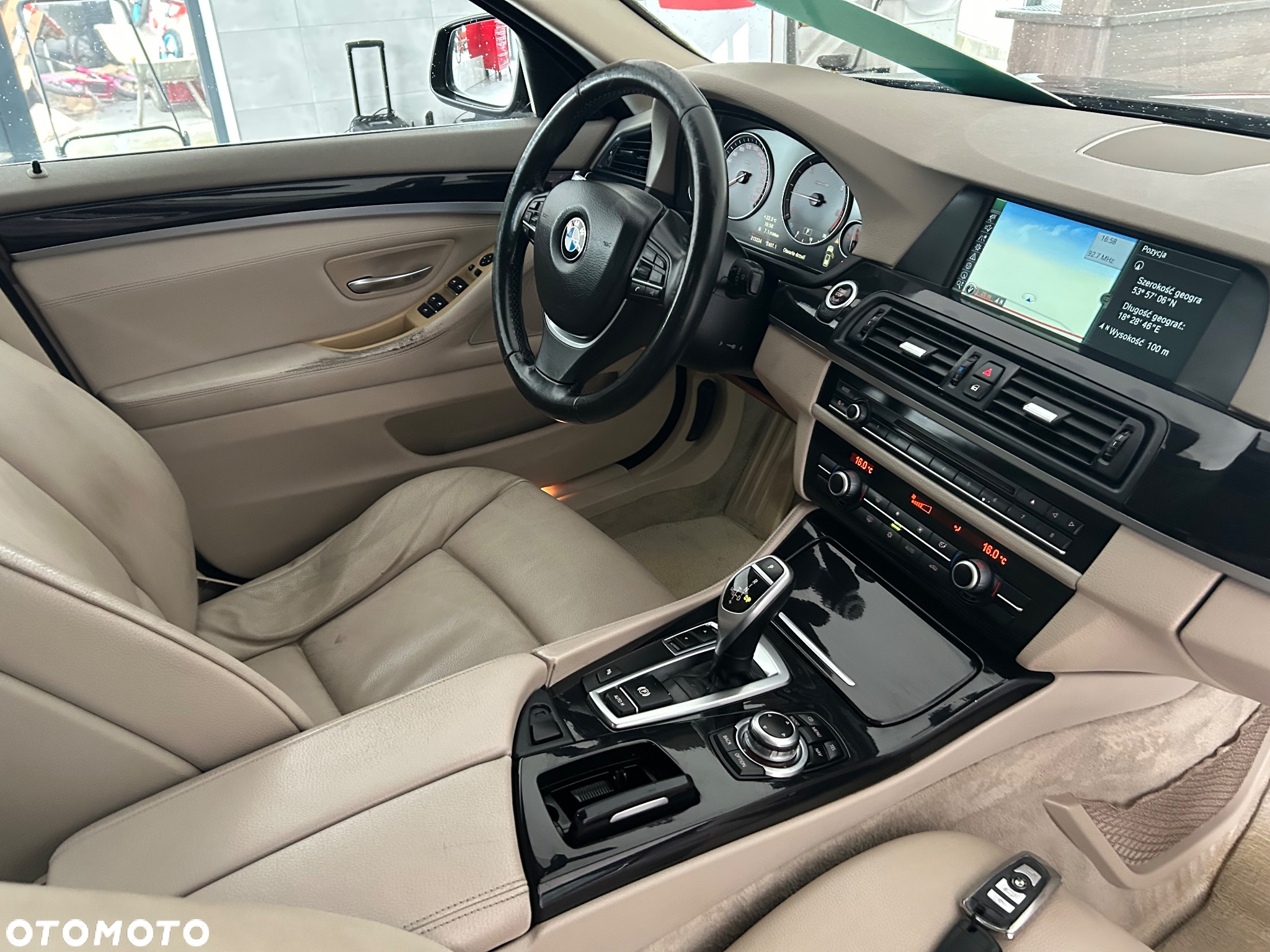 BMW Seria 5 520d Touring Edition Fleet Sport - 28