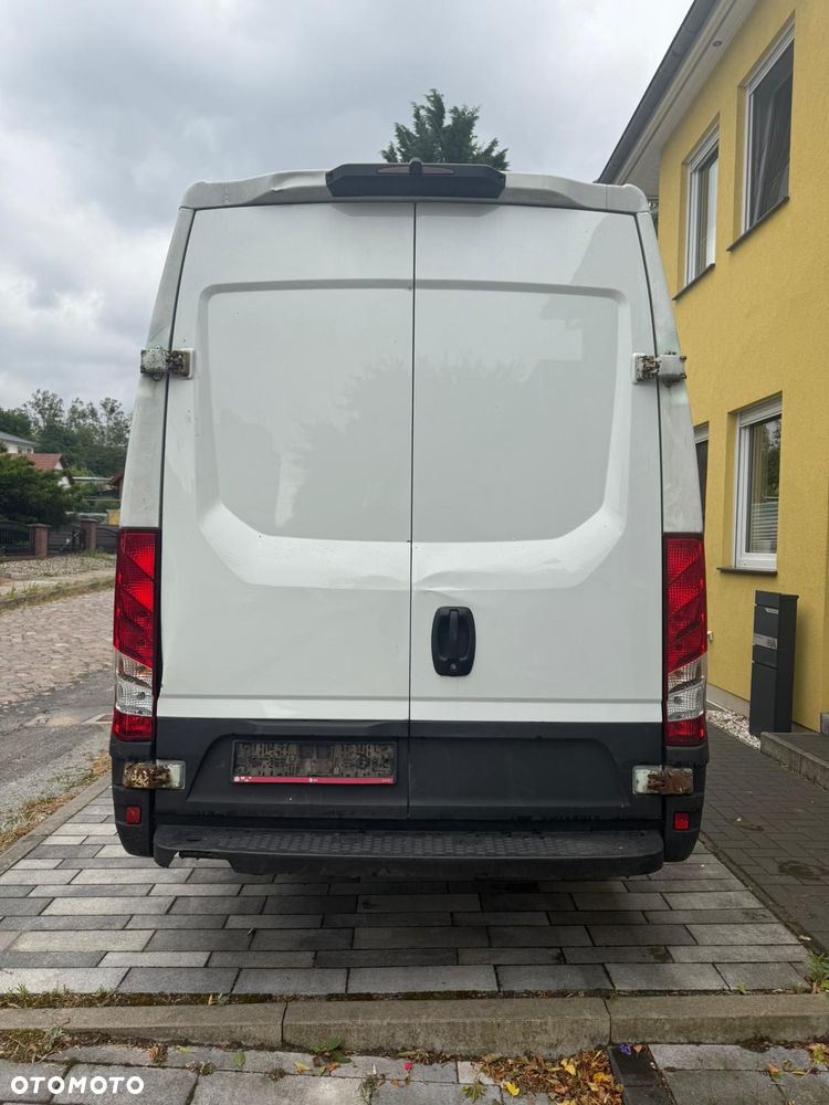 Iveco Daily L5H3 - 4