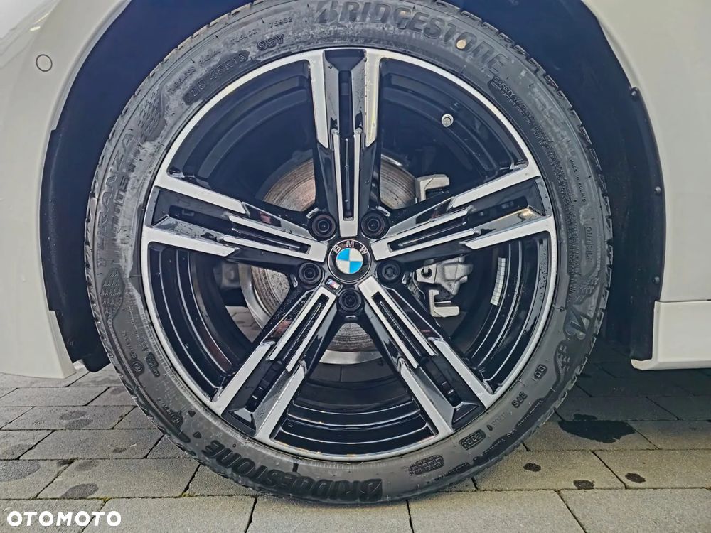 BMW Seria 3 318i - 10