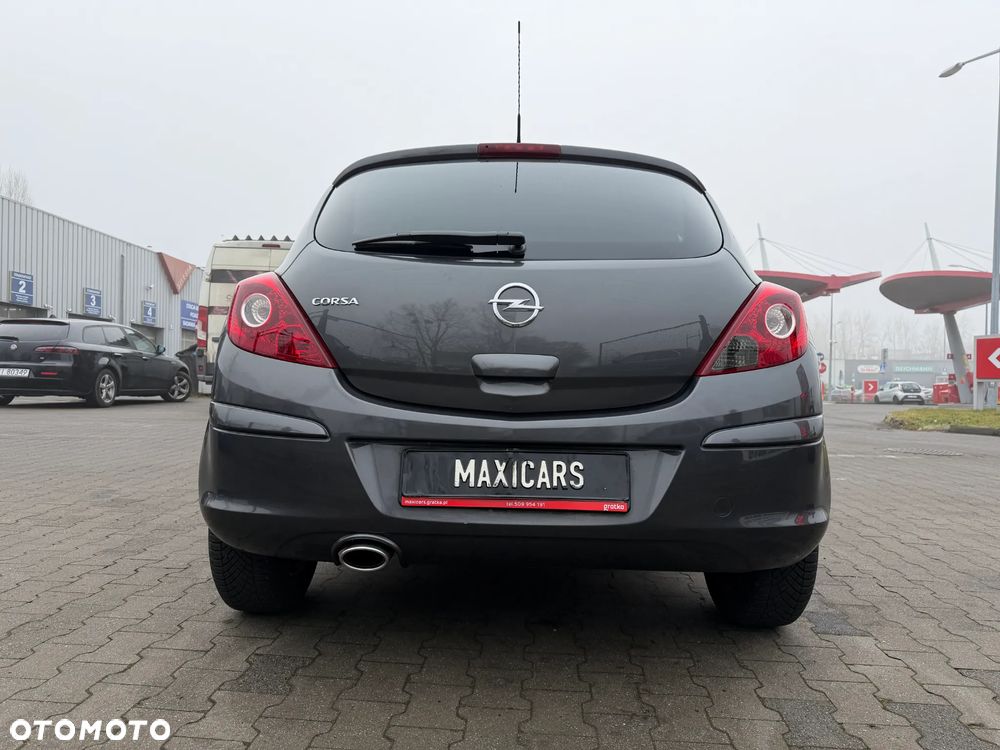 Opel Corsa 1.4 16V Cosmo - 22