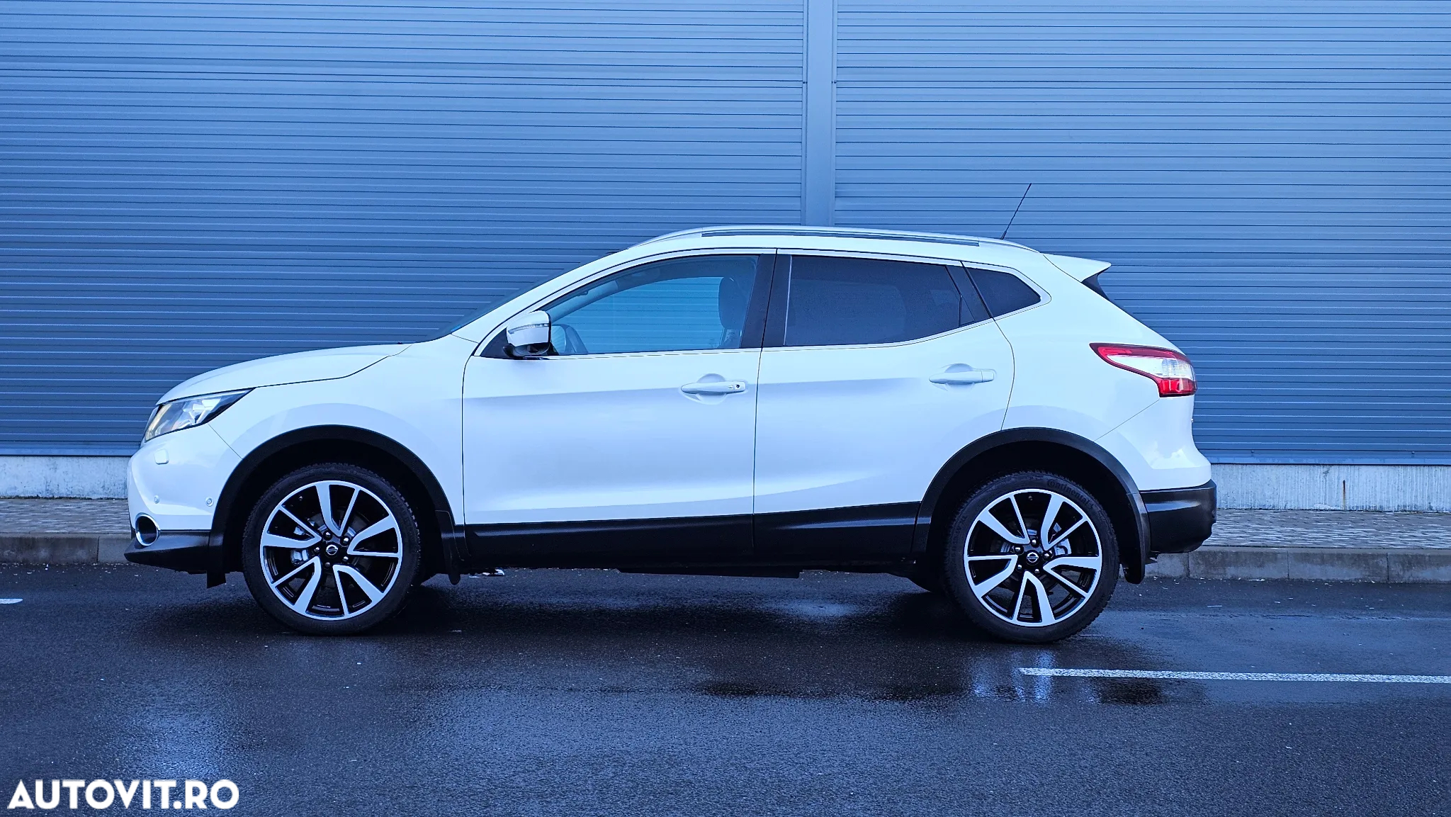 Nissan Qashqai 1.6 DCI 4 x 4 DPF Start/Stop tekna - 12