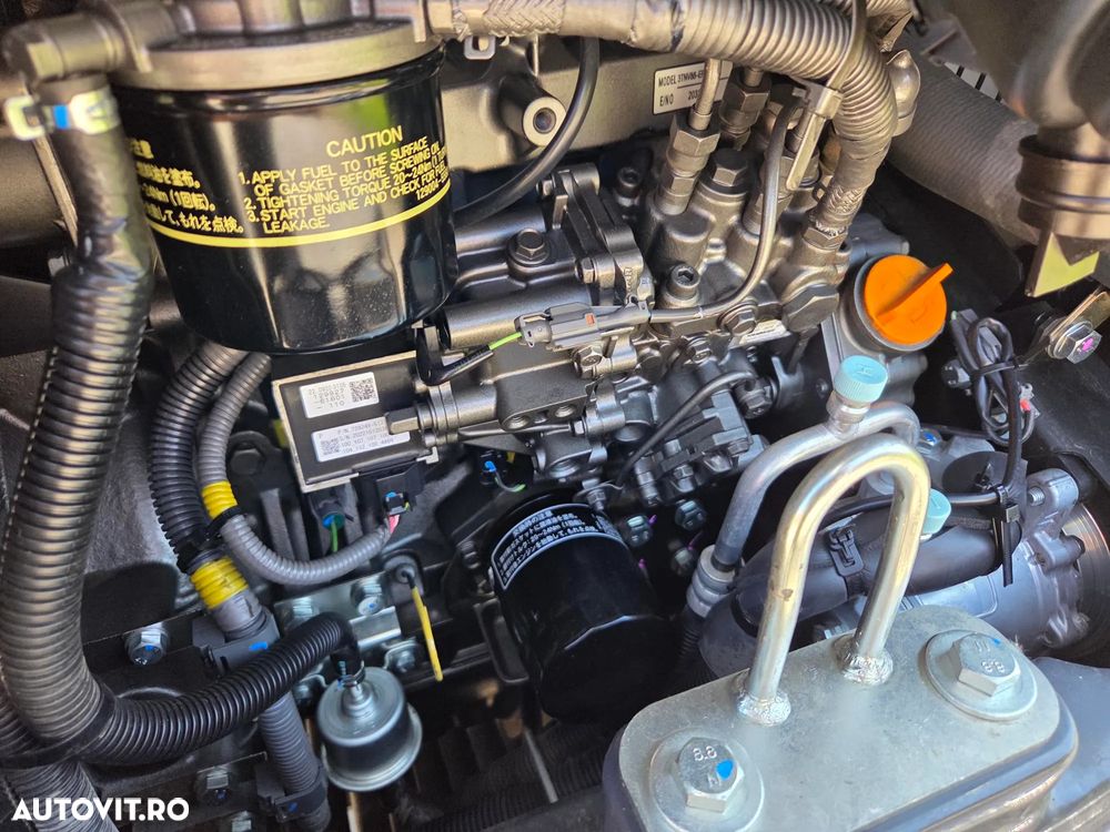 Hitachi ZX33U-6, 3,7 tone, 2023, 342ore, CUPLA RAPIDA HIDRAULICA+2 cupe SAPARE+CUPA TALUZ INCLINABILA, 2 circuite hidr pe brate, aer conditionat, LAMA NIVELARE, adanc sapare 3,5m, latime 1,55m, ridica 2,8t, posibil leasing 4 ani-PROMOTIE 41.900  EUR+Tva - 16