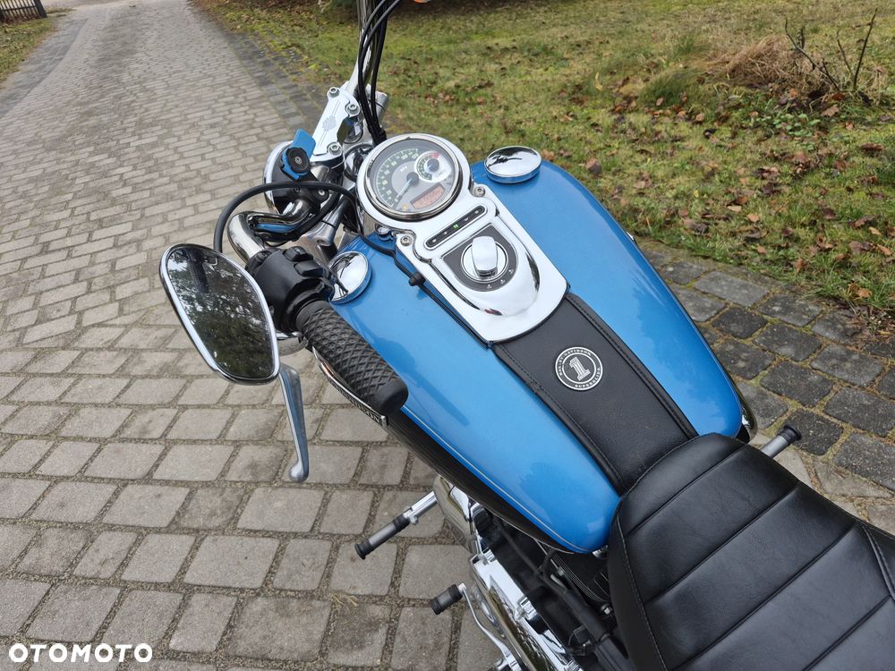 Harley-Davidson Dyna Super Glide - 8